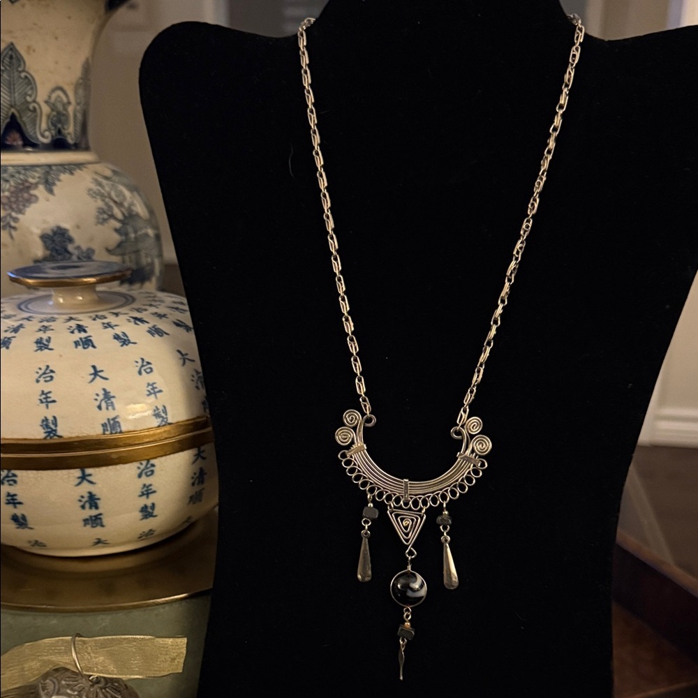 Elegant handmade, alpaca Silver Necklace with Black glass Accents